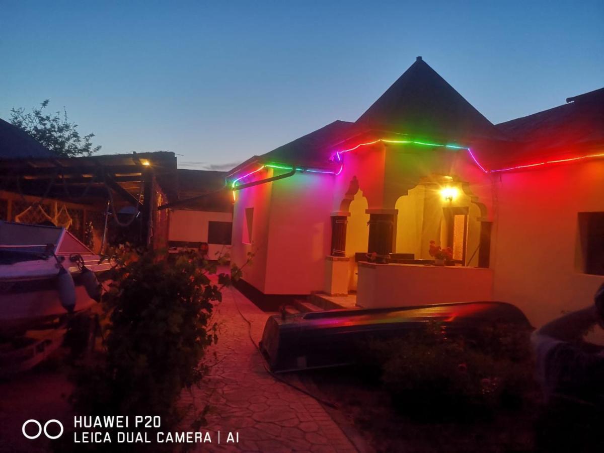 Casa Carter Hotel สฟึนตูกีออร์เก ภายนอก รูปภาพ